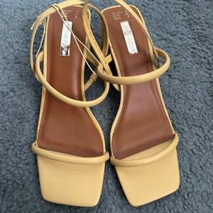 Primark pastel yellow sandals